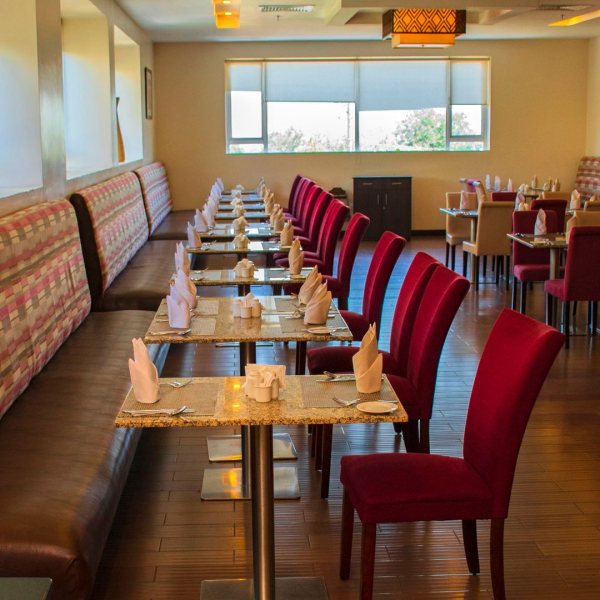 Dining &amp; bar